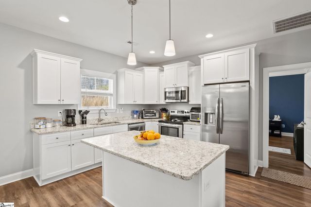 160 Lemon Creek Drive, Lyman, SC 29365