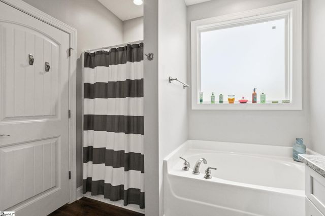 160 Lemon Creek Drive, Lyman, SC 29365