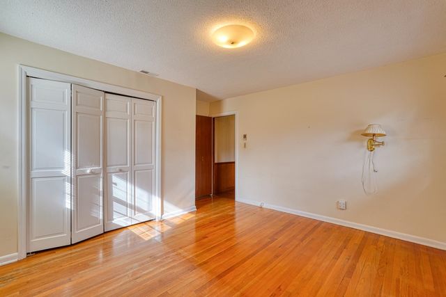 180 Herrle Road, Campobello, SC 29322