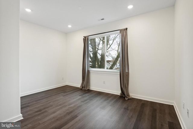 2020 N 18TH ST, Philadelphia, PA 19121