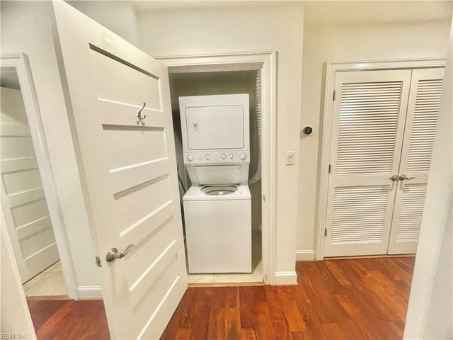 426 Granby St Apt 2B, Norfolk, VA 23510
