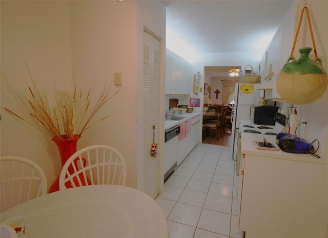 1200 SW 130th Avenue 210-G, Hollywood, FL 33027