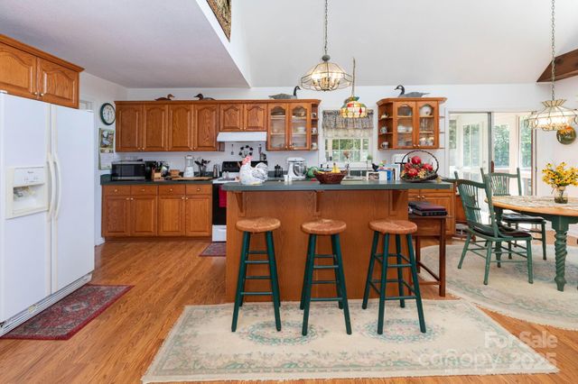 43 Herron Lane, Maggie Valley, NC 28751