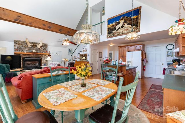 43 Herron Lane, Maggie Valley, NC 28751