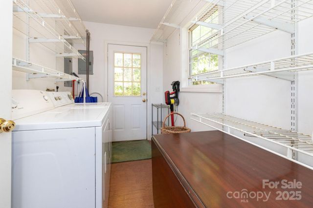 43 Herron Lane, Maggie Valley, NC 28751