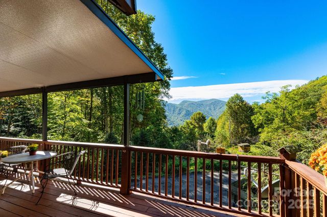 43 Herron Lane, Maggie Valley, NC 28751