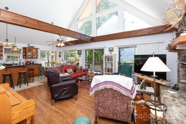 43 Herron Lane, Maggie Valley, NC 28751