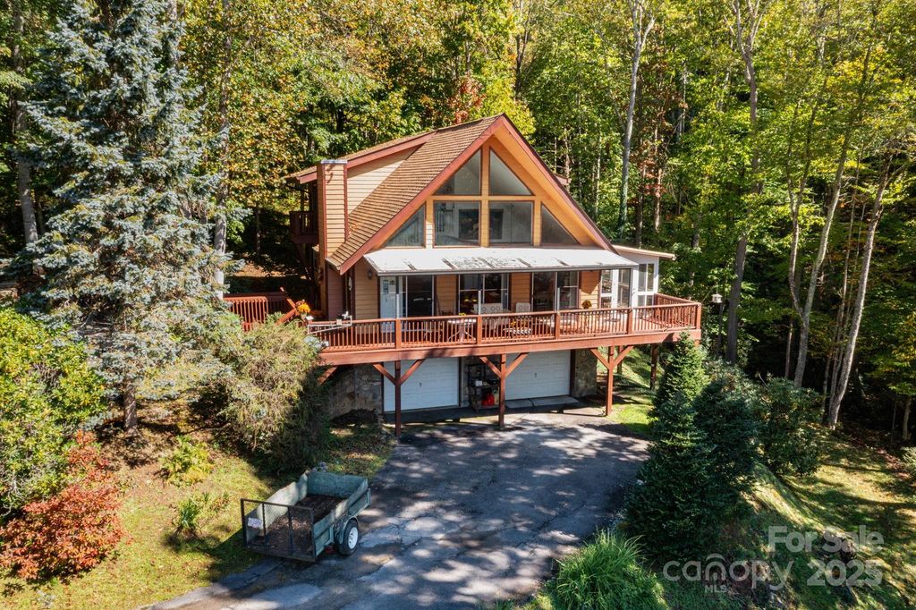 43 Herron Lane, Maggie Valley, NC 28751