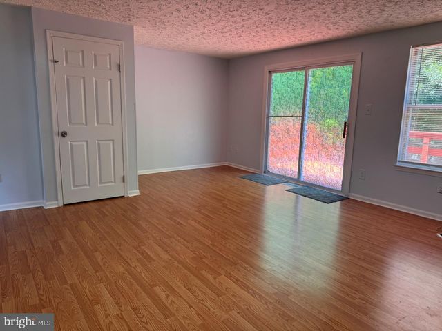 6917 VILLA DEL REY CT, Springfield, VA 22150