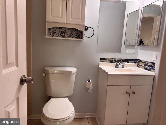 6917 VILLA DEL REY CT, Springfield, VA 22150