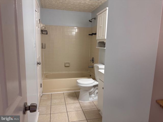 6917 VILLA DEL REY CT, Springfield, VA 22150