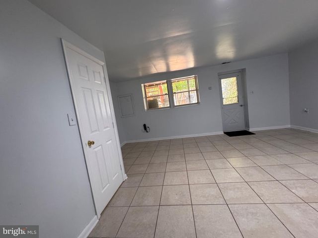 6917 VILLA DEL REY CT, Springfield, VA 22150
