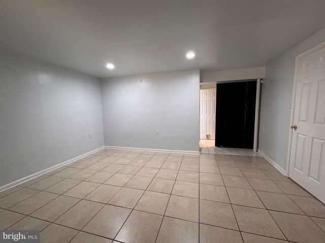 6917 VILLA DEL REY CT, Springfield, VA 22150