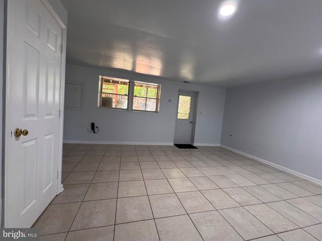 6917 VILLA DEL REY CT, Springfield, VA 22150