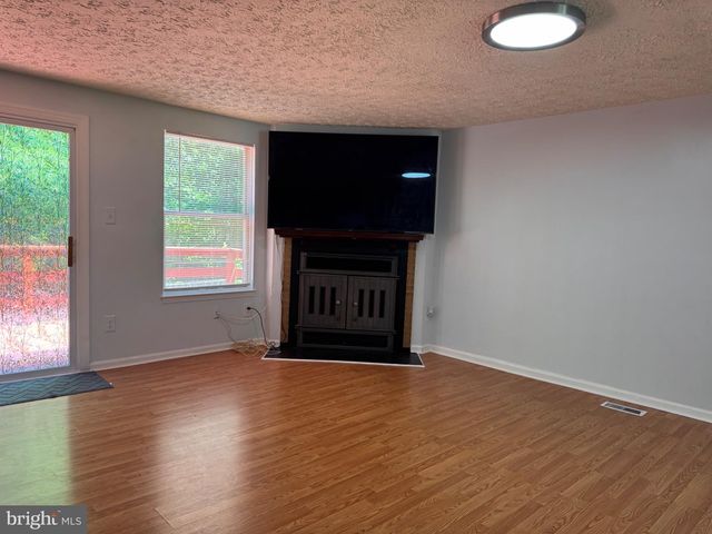 6917 VILLA DEL REY CT, Springfield, VA 22150