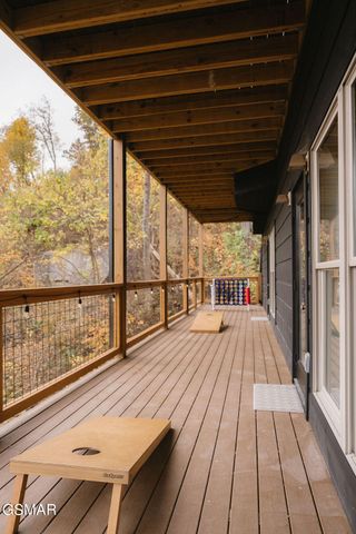 788 Chestnut Drive, Gatlinburg, TN 37738