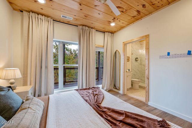 788 Chestnut Drive, Gatlinburg, TN 37738