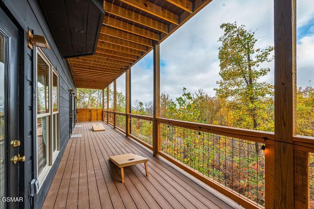 788 Chestnut Drive, Gatlinburg, TN 37738