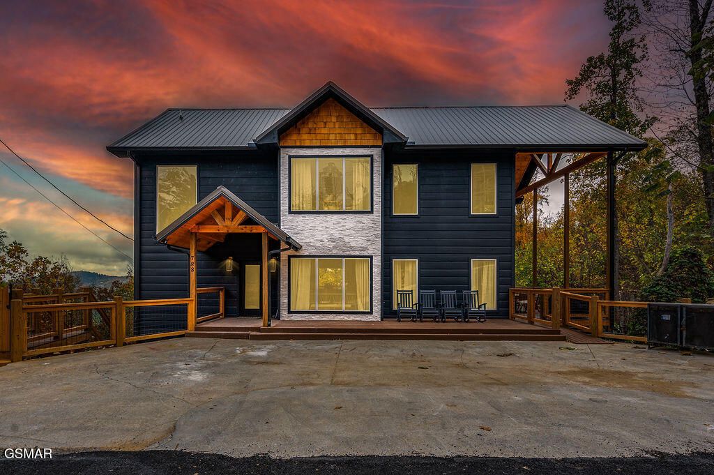 788 Chestnut Drive, Gatlinburg, TN 37738