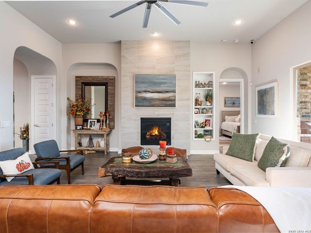 8134 Vanity Hill, San Antonio, TX 78256