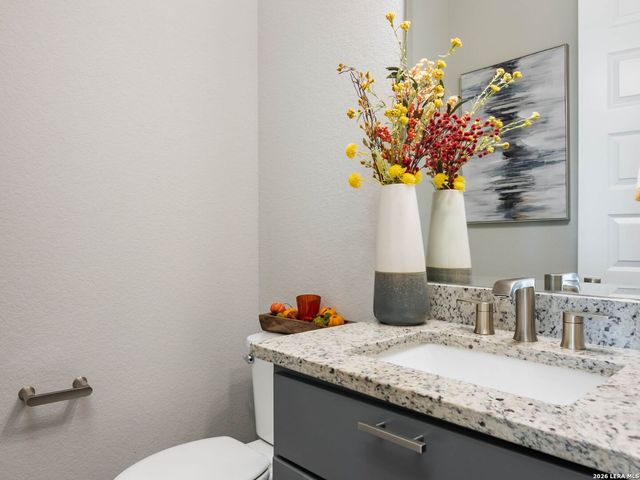 8134 Vanity Hill, San Antonio, TX 78256