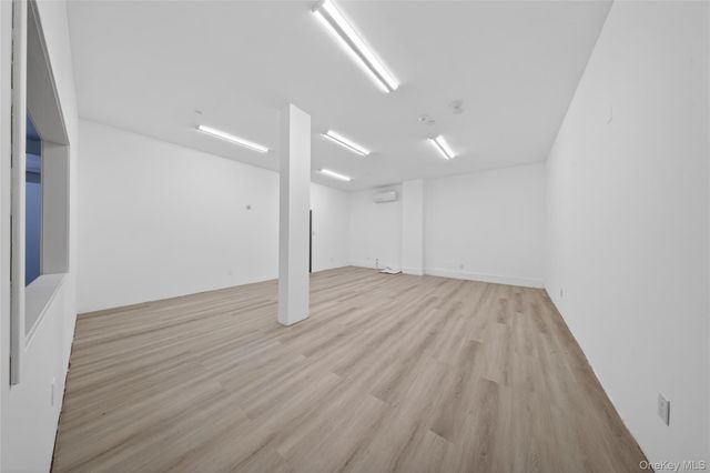 142-18 32 Avenue, Flushing, NY 11354