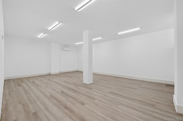 142-18 32 Avenue, Flushing, NY 11354