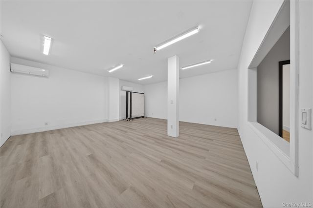 142-18 32 Avenue, Flushing, NY 11354