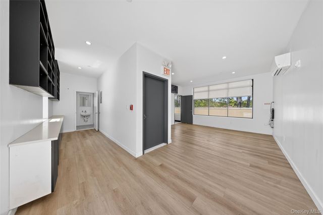 142-18 32 Avenue, Flushing, NY 11354