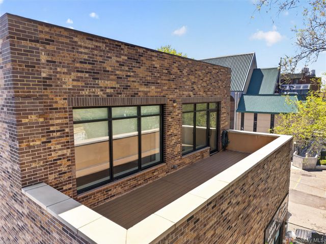 142-18 32 Avenue, Flushing, NY 11354
