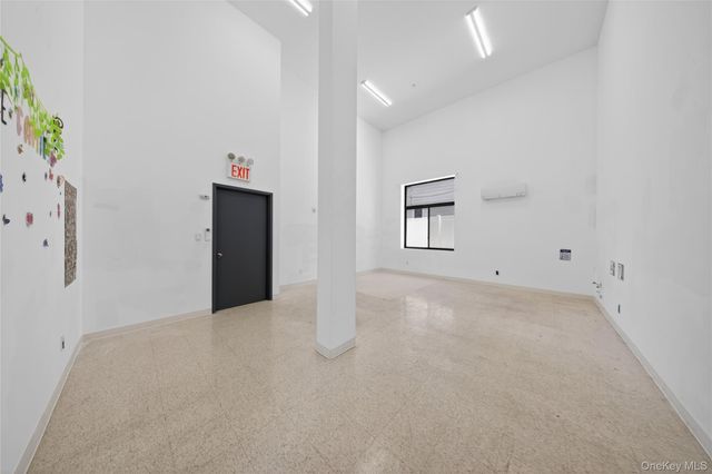 142-18 32 Avenue, Flushing, NY 11354