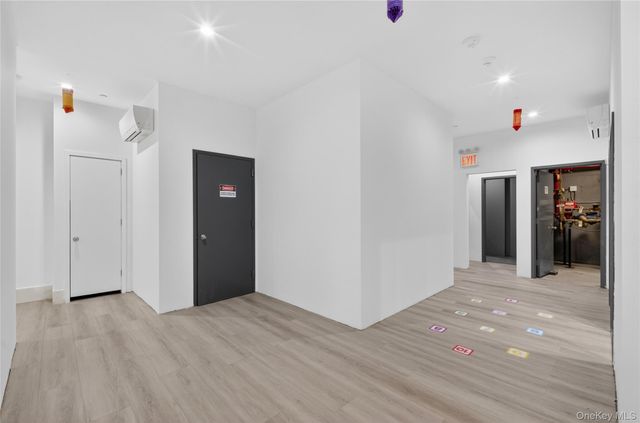 142-18 32 Avenue, Flushing, NY 11354