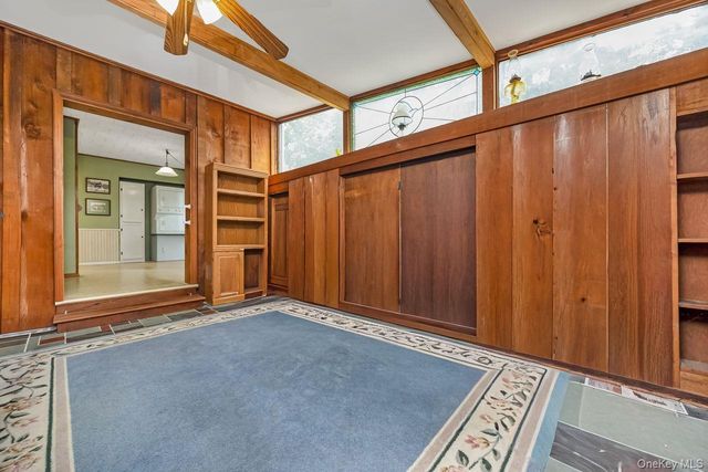 845 Karshick Street, Bohemia, NY 11716
