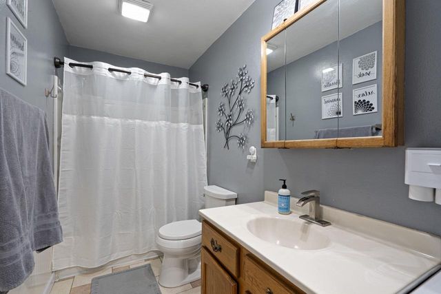 201 FAIRWAY STREET, Combined Locks, WI 54113