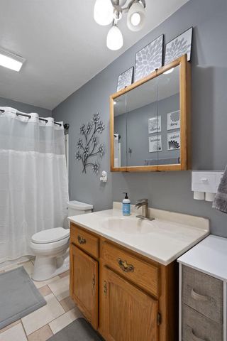 201 FAIRWAY STREET, Combined Locks, WI 54113
