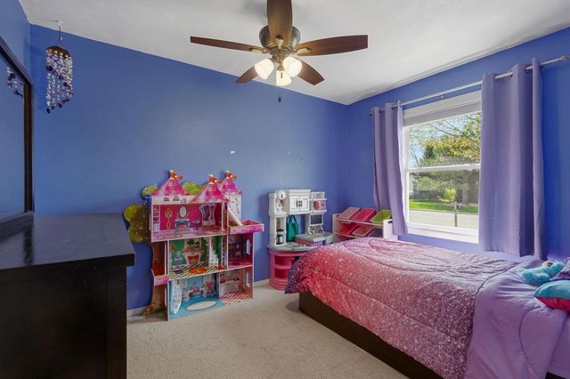 201 FAIRWAY STREET, Combined Locks, WI 54113