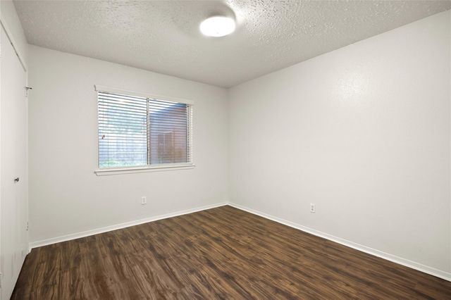 3107 Pecan Point Drive, Sugar Land, TX 77478