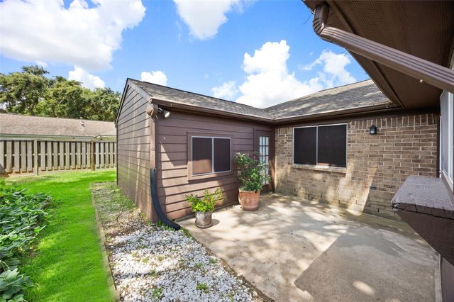 3107 Pecan Point Drive, Sugar Land, TX 77478