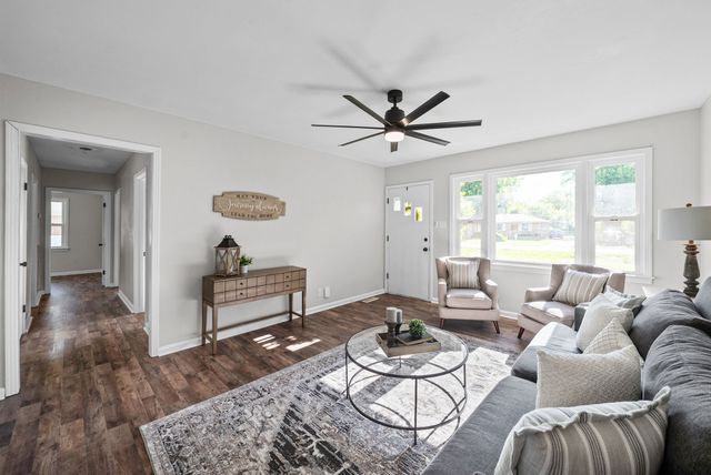 10 Bunker Hill Road, Clarksville, TN 37042
