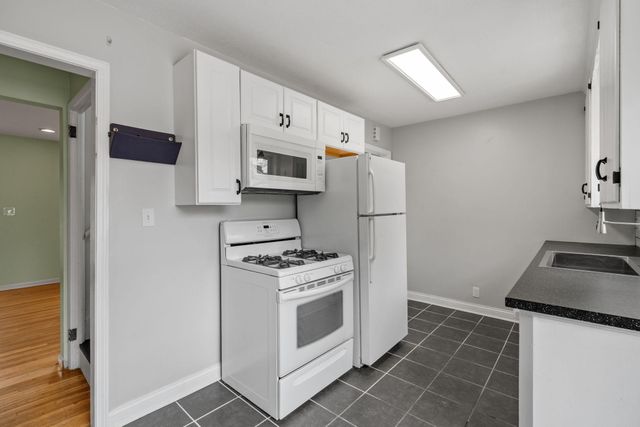1081 Saint Paul Avenue, Saint Paul, MN 55116