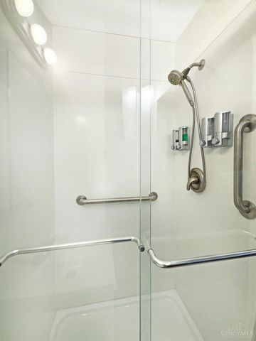 2215 Wellington Road, Middletown, OH 45044