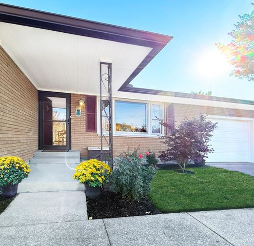 2215 Wellington Road, Middletown, OH 45044