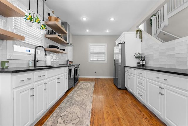 3632 HARRISON Boulevard, Kansas City, MO 64109