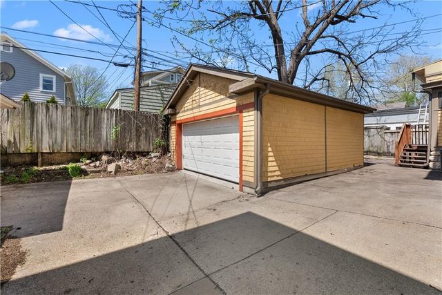 3632 HARRISON Boulevard, Kansas City, MO 64109