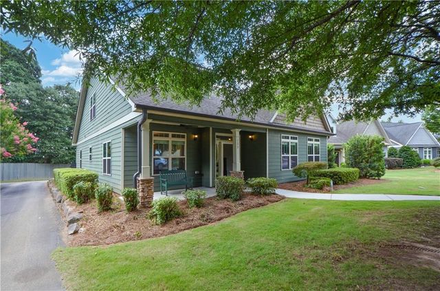 133 Dean Circle, Mcdonough, GA 30253