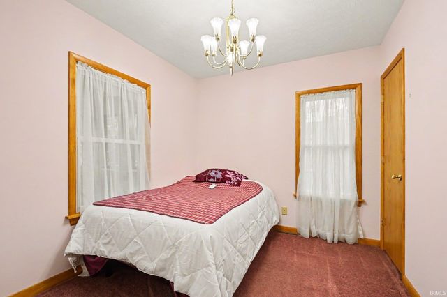 1022 W Lincoln Avenue, Goshen, IN 46526