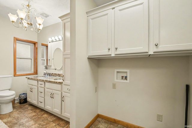 1022 W Lincoln Avenue, Goshen, IN 46526