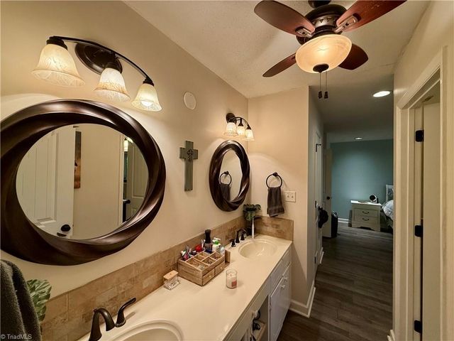 7352 Oak Bucket Road, Thomasville, NC 27360