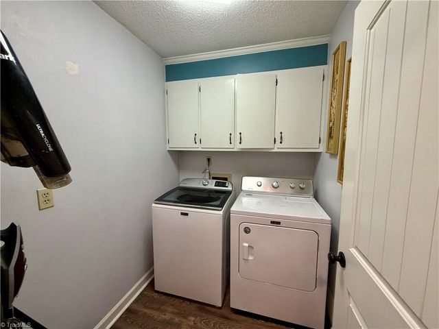 7352 Oak Bucket Road, Thomasville, NC 27360