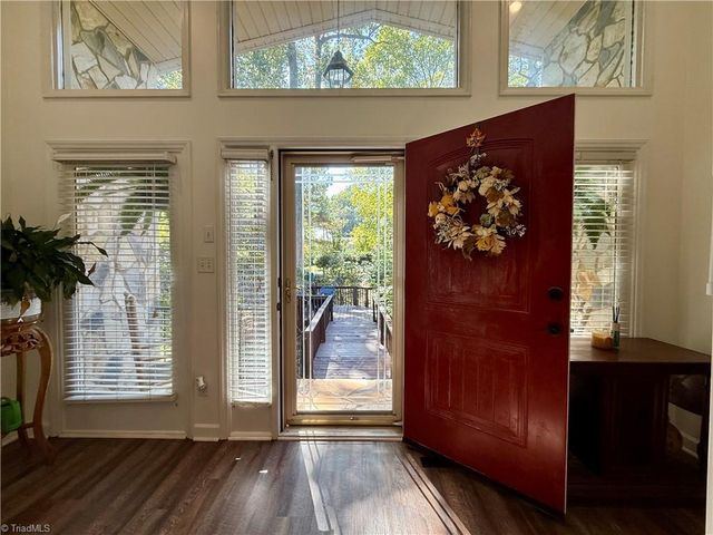 7352 Oak Bucket Road, Thomasville, NC 27360